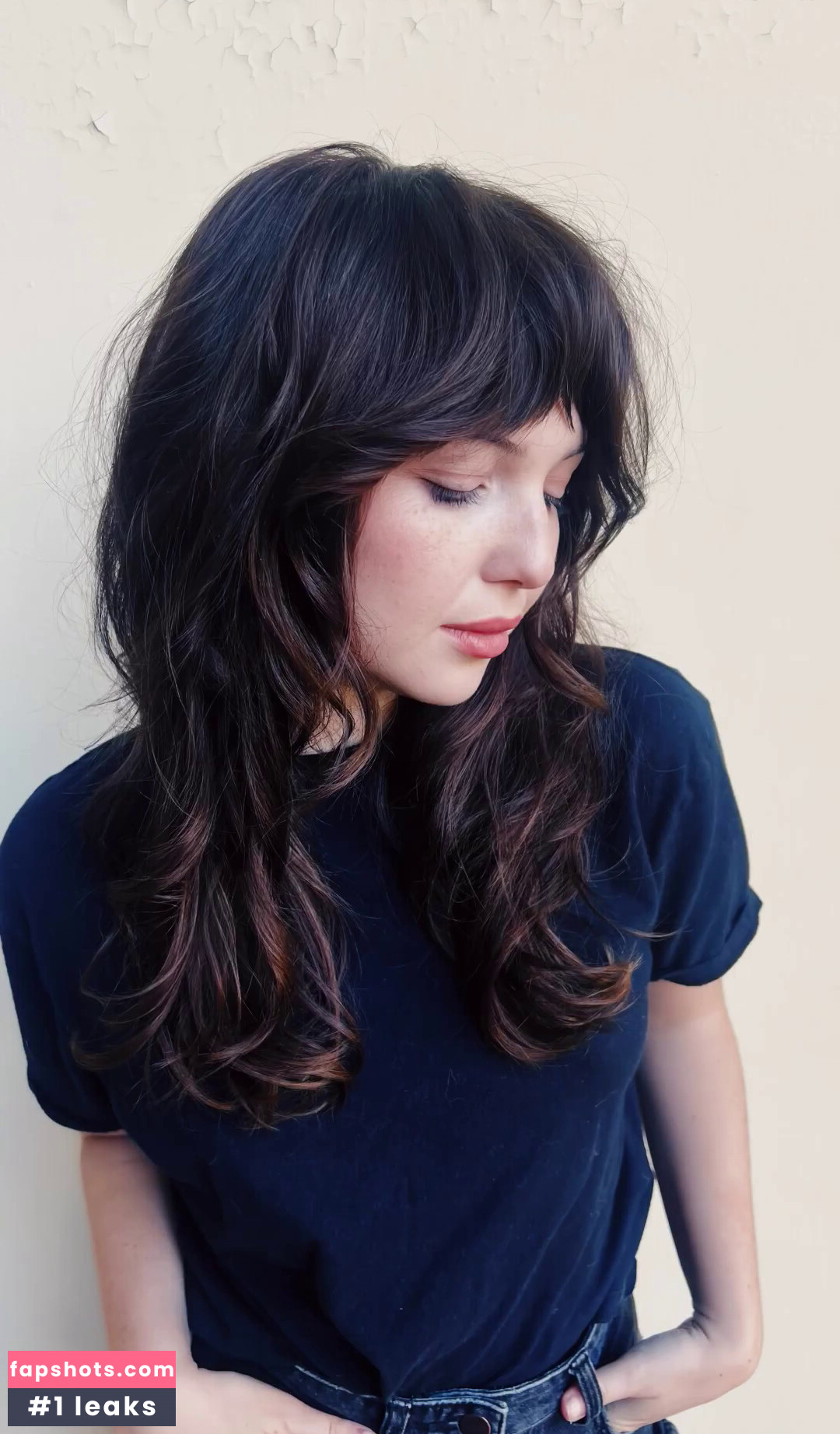 Sammi Hanratty gallery photo #153