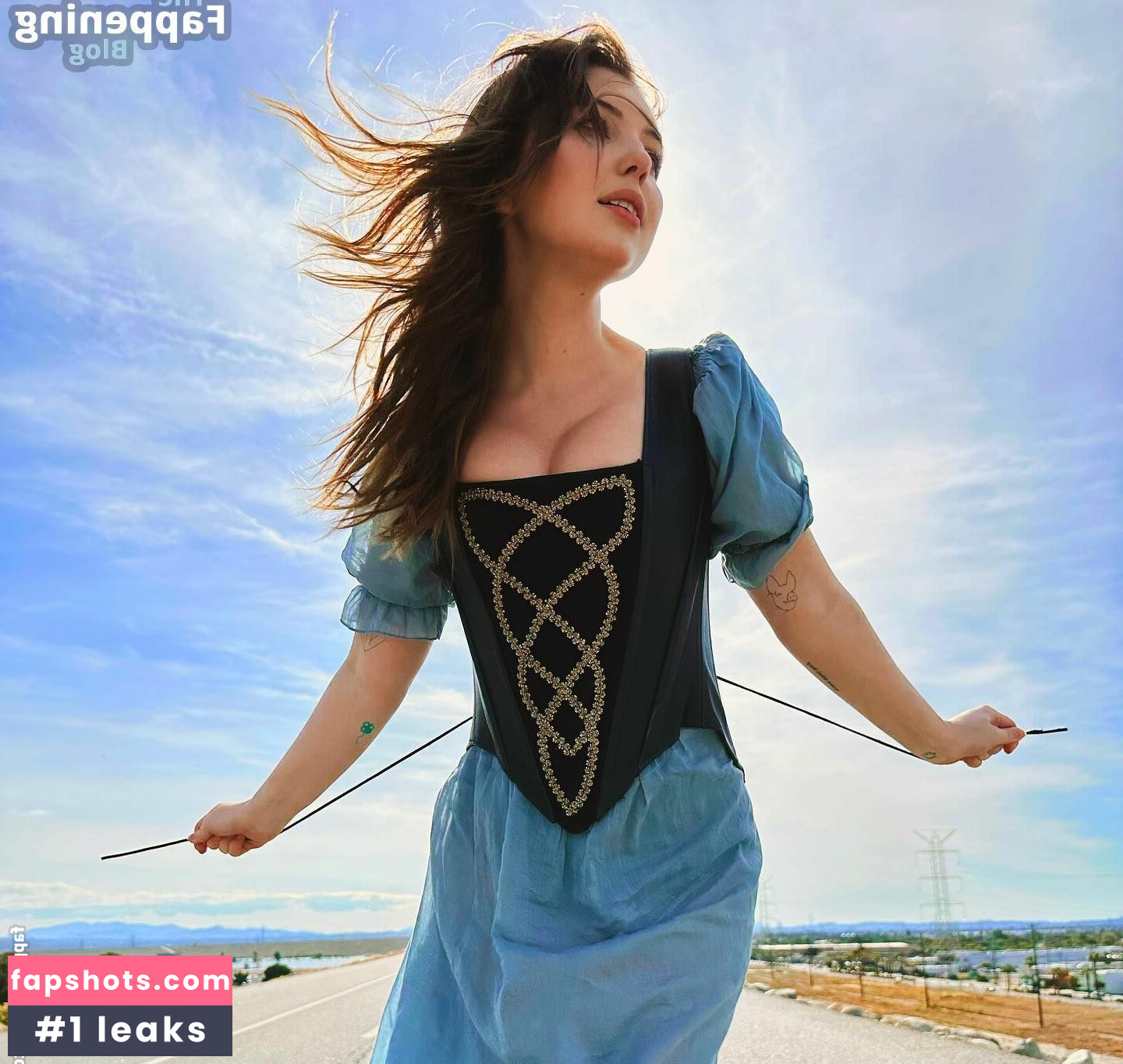 Sammi Hanratty gallery photo #182