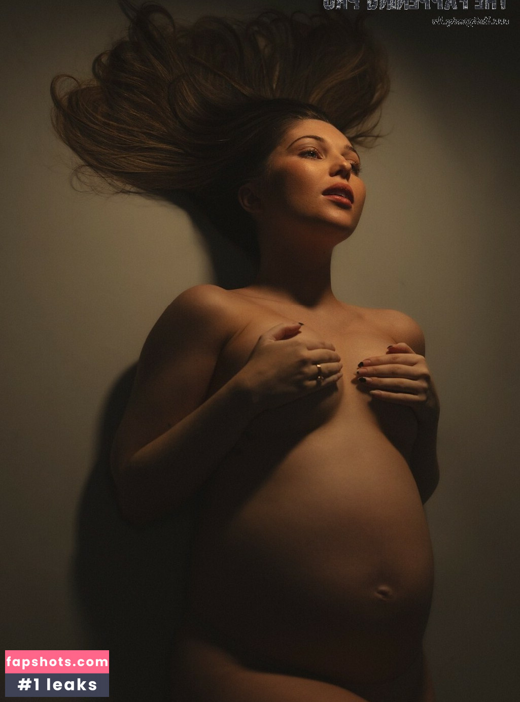 Sammi Hanratty gallery photo #29