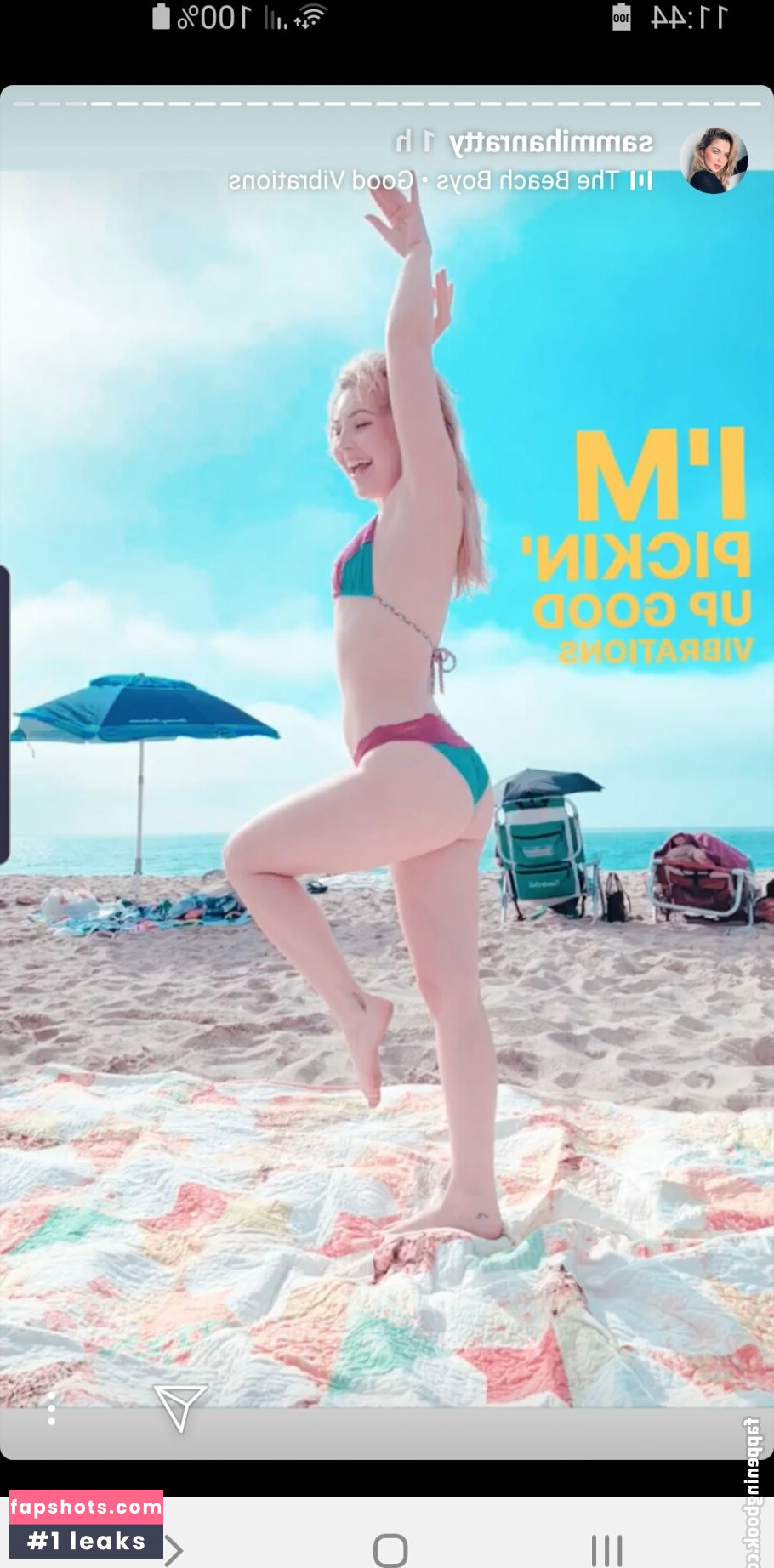 Sammi Hanratty gallery photo #289