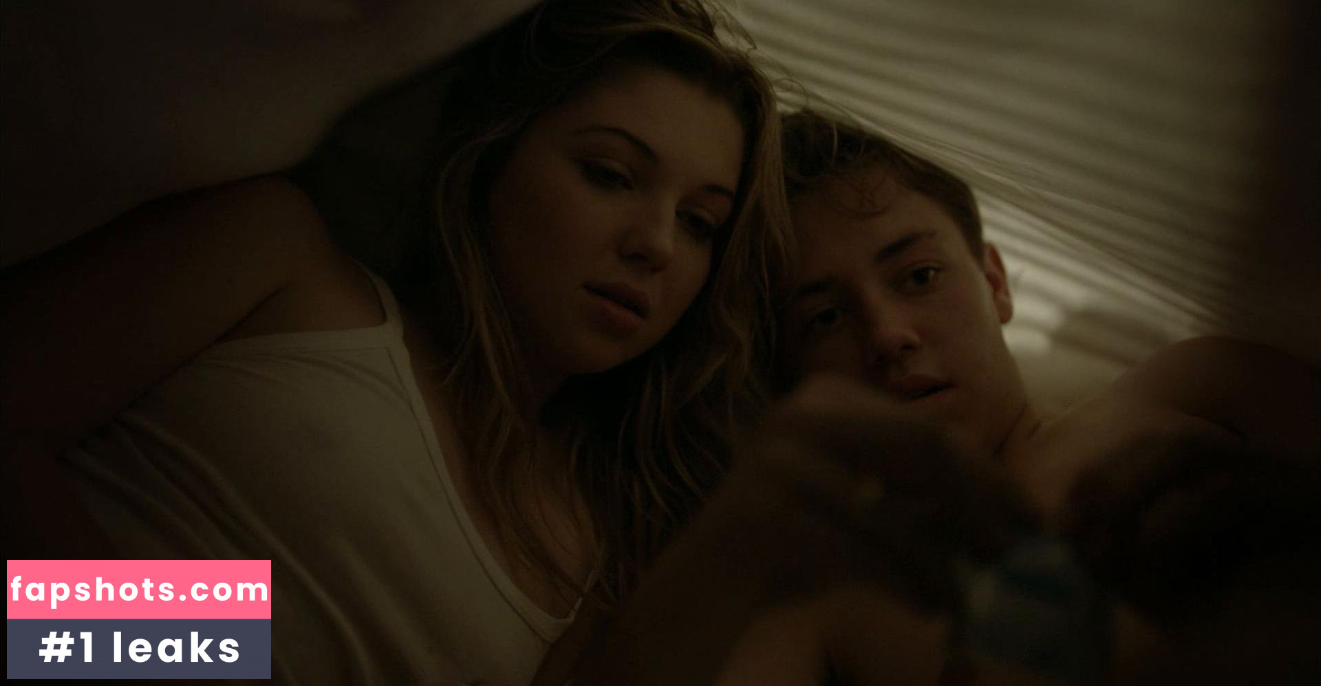 Sammi Hanratty gallery photo #480