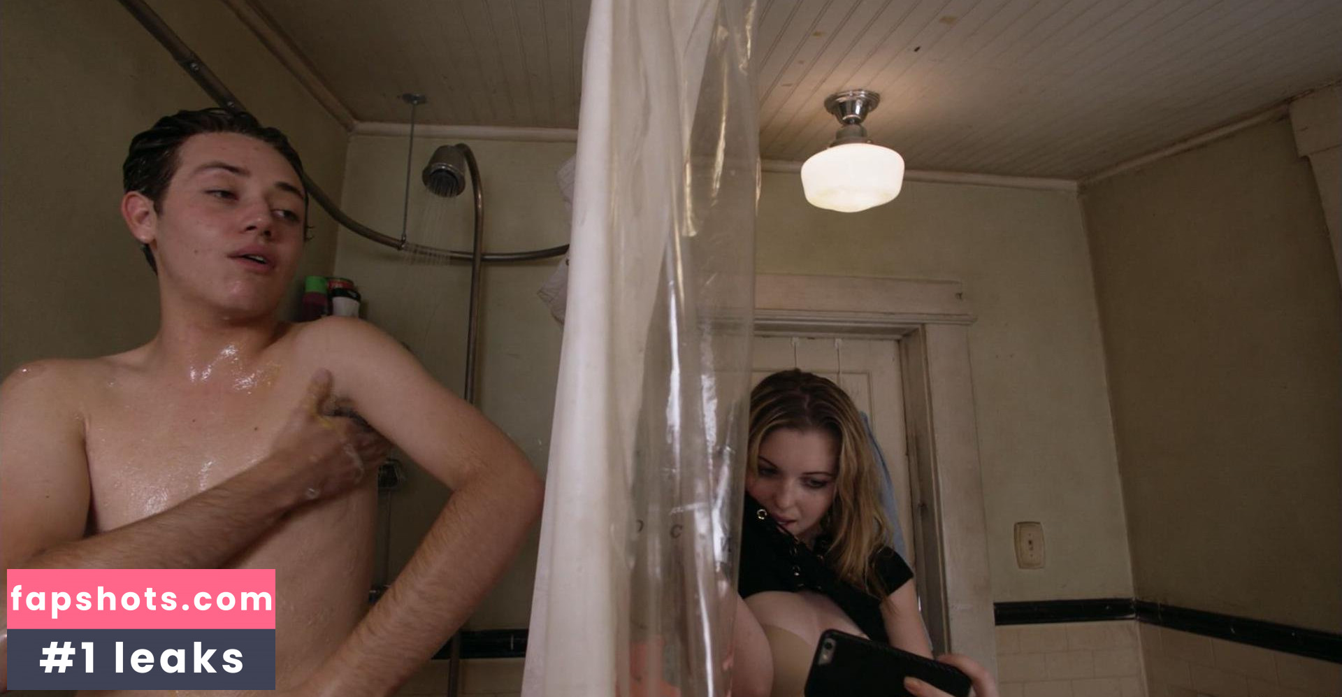 Sammi Hanratty gallery photo #486