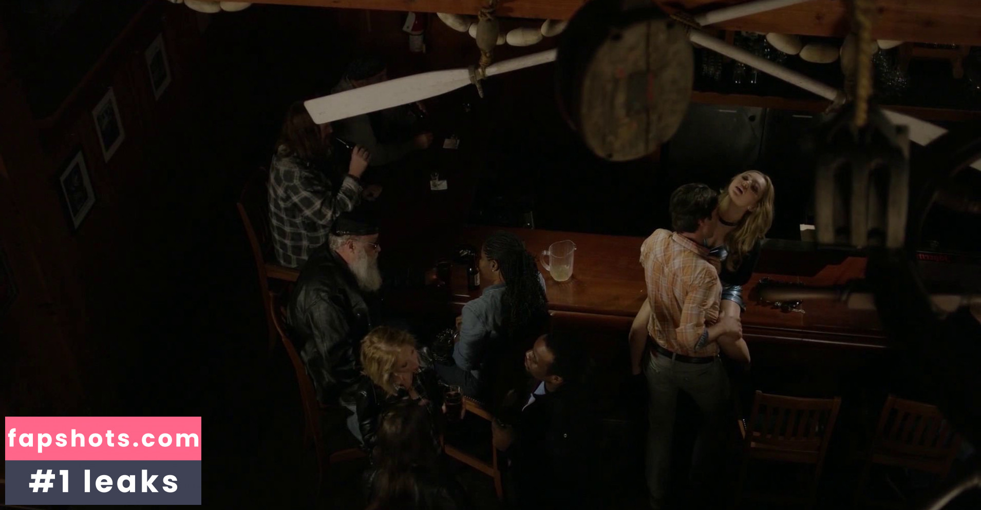 Sammi Hanratty gallery photo #518