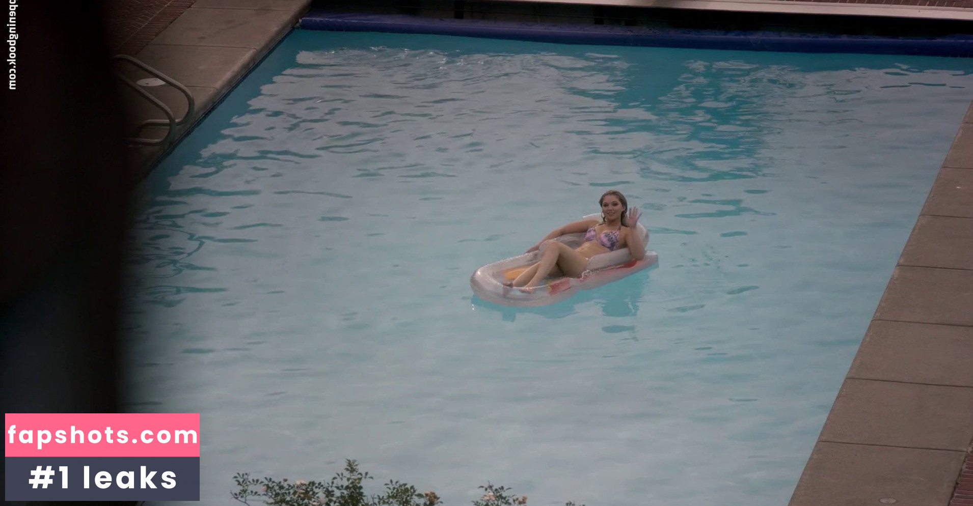 Sammi Hanratty gallery photo #519