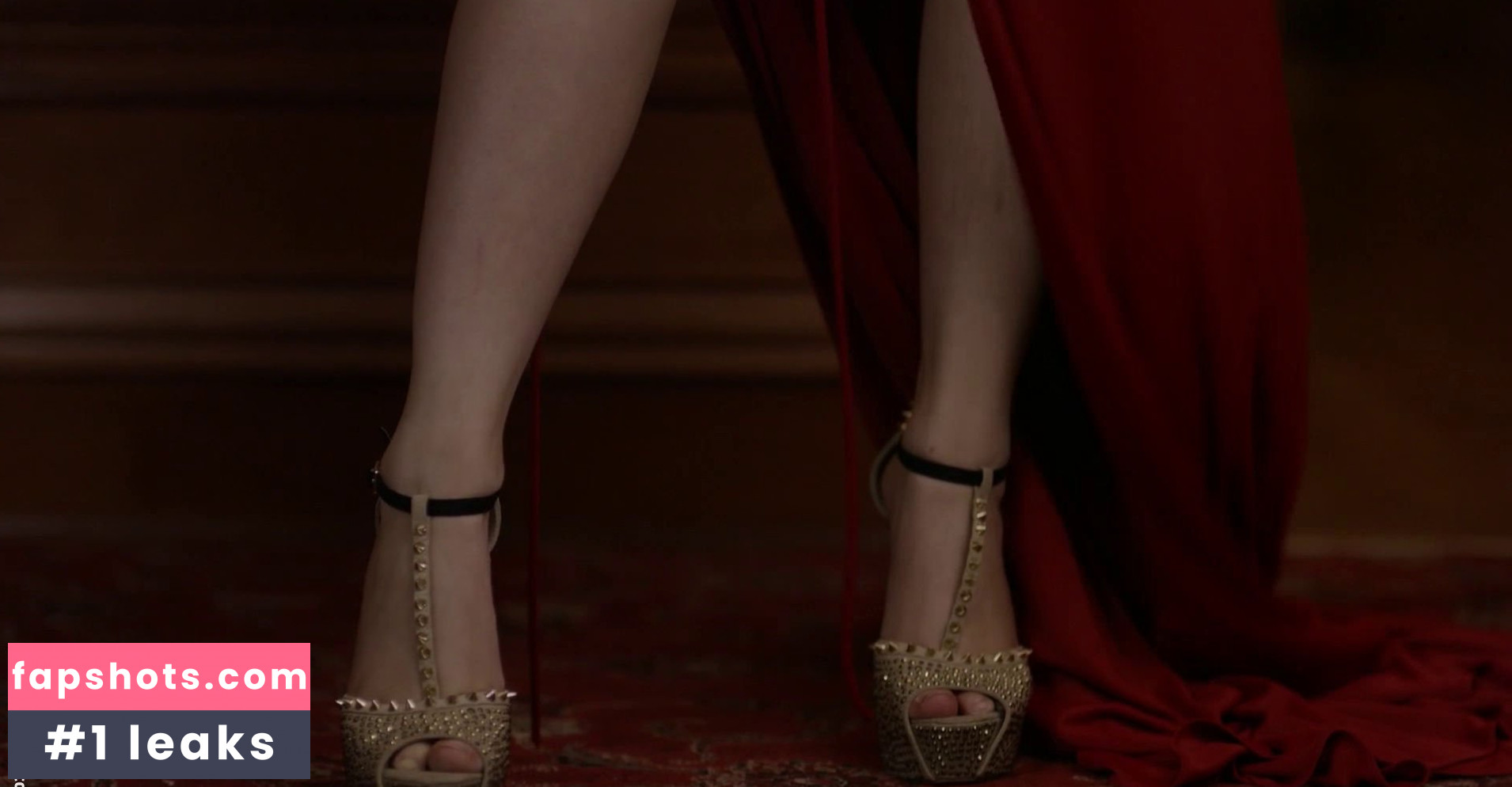 Sammi Hanratty gallery photo #521