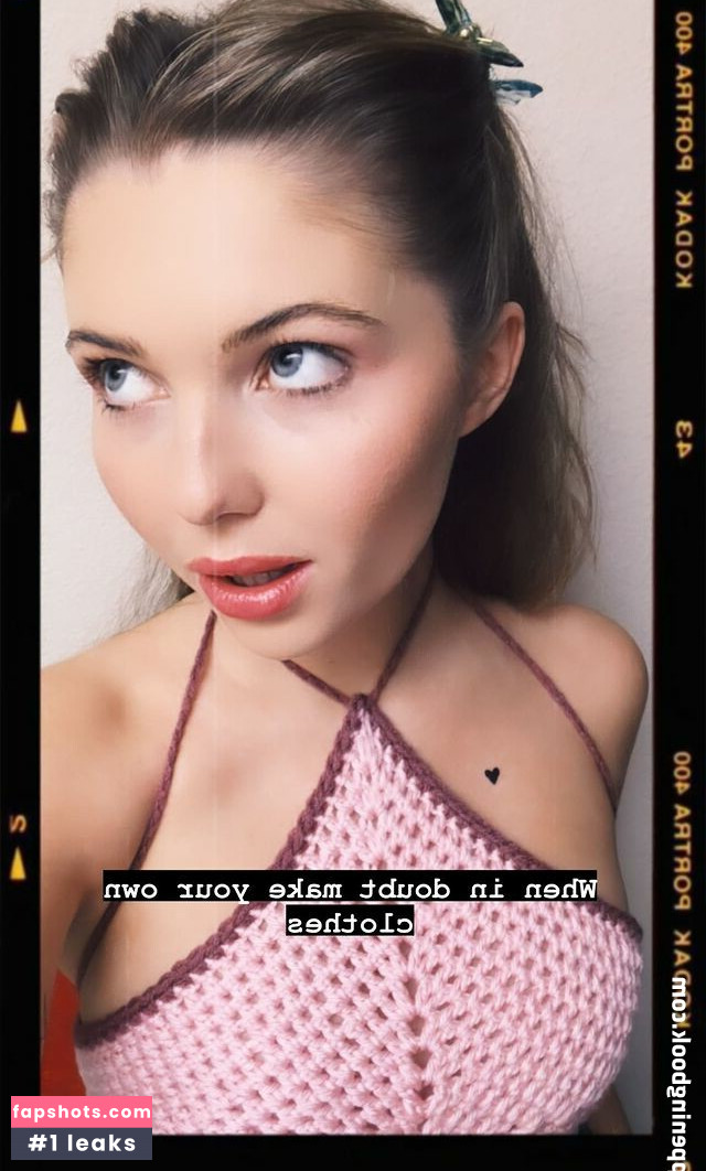 Sammi Hanratty gallery photo #80