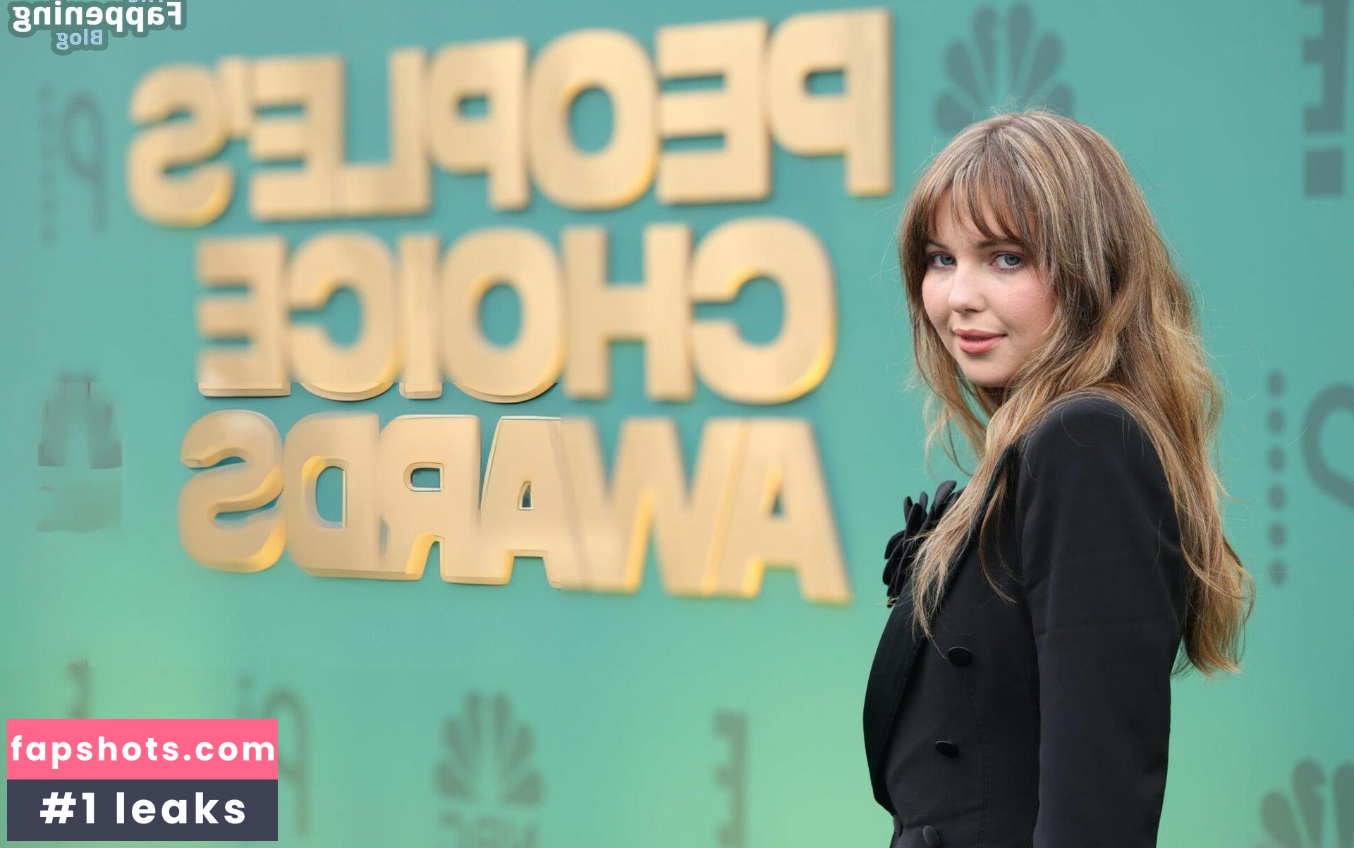 Sammi Hanratty gallery photo #84