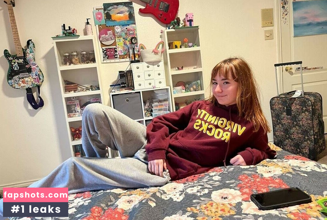 Sammynoodlesoup gallery photo #129