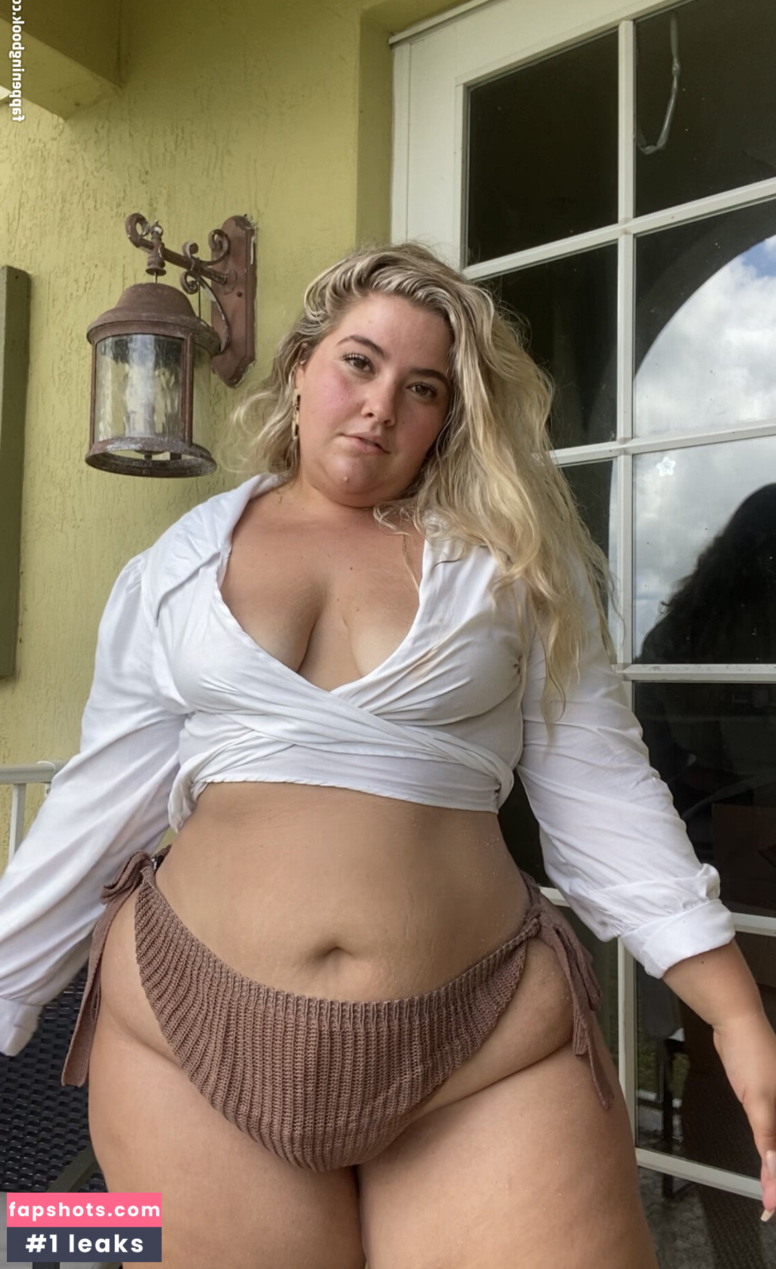 Sampaige gallery photo #6