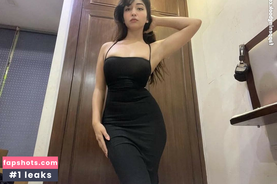 Samriddhi Uniyal gallery photo #2