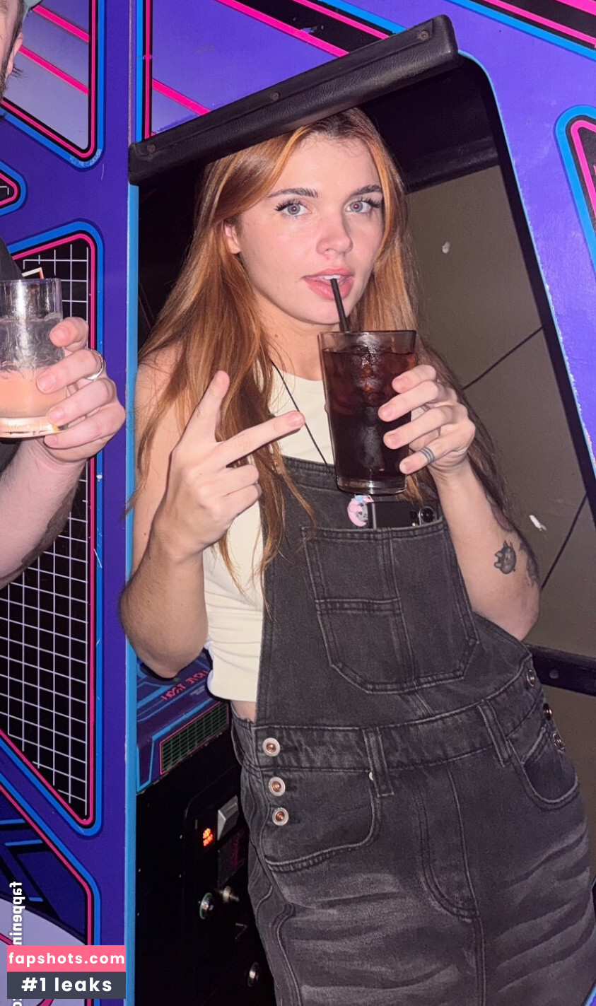 Samwitch gallery photo #7