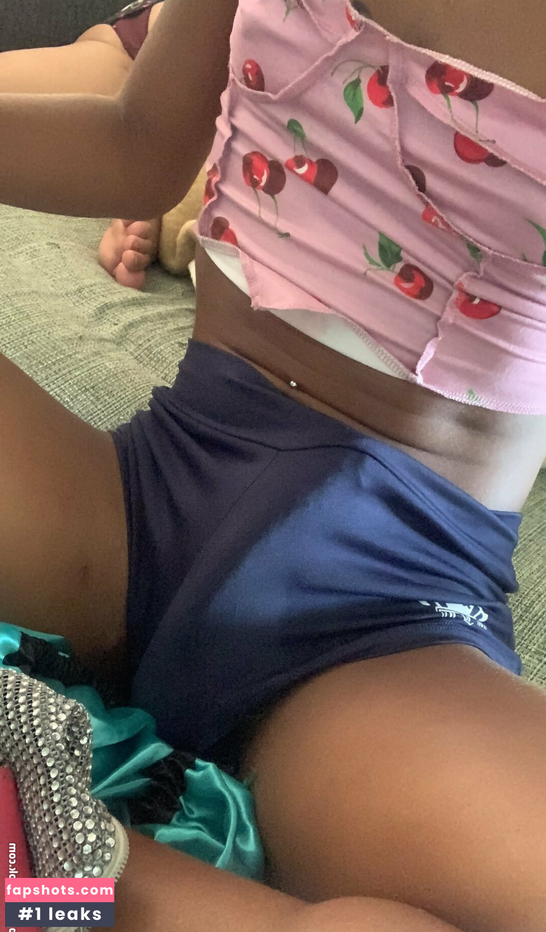 Sand Melo gallery photo #3