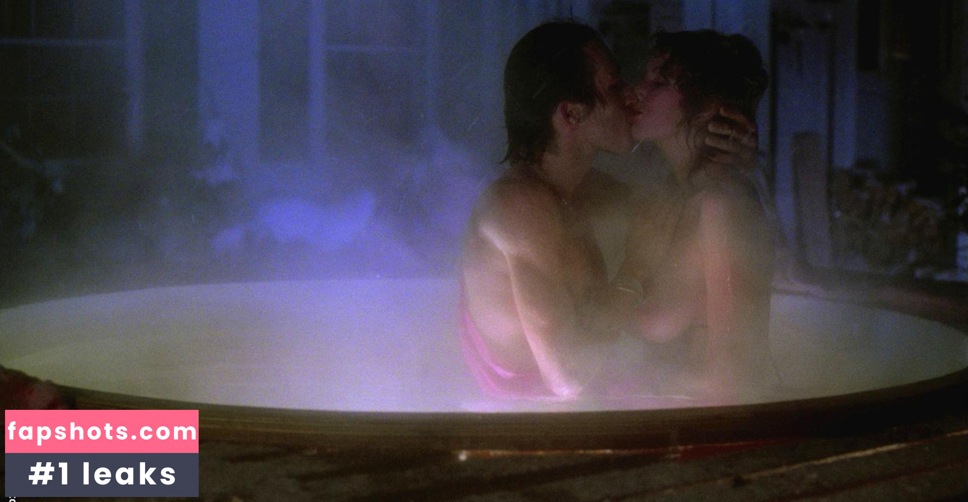 Sandee Currie gallery photo #4