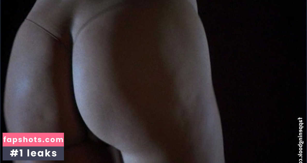 Sandra Bernhard gallery photo #2