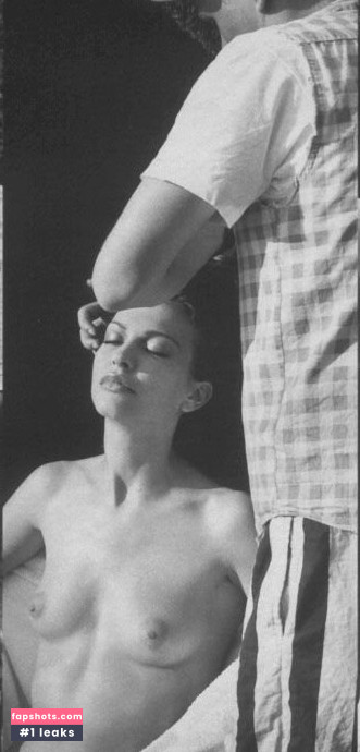 Sandra Keller nude babe gallery