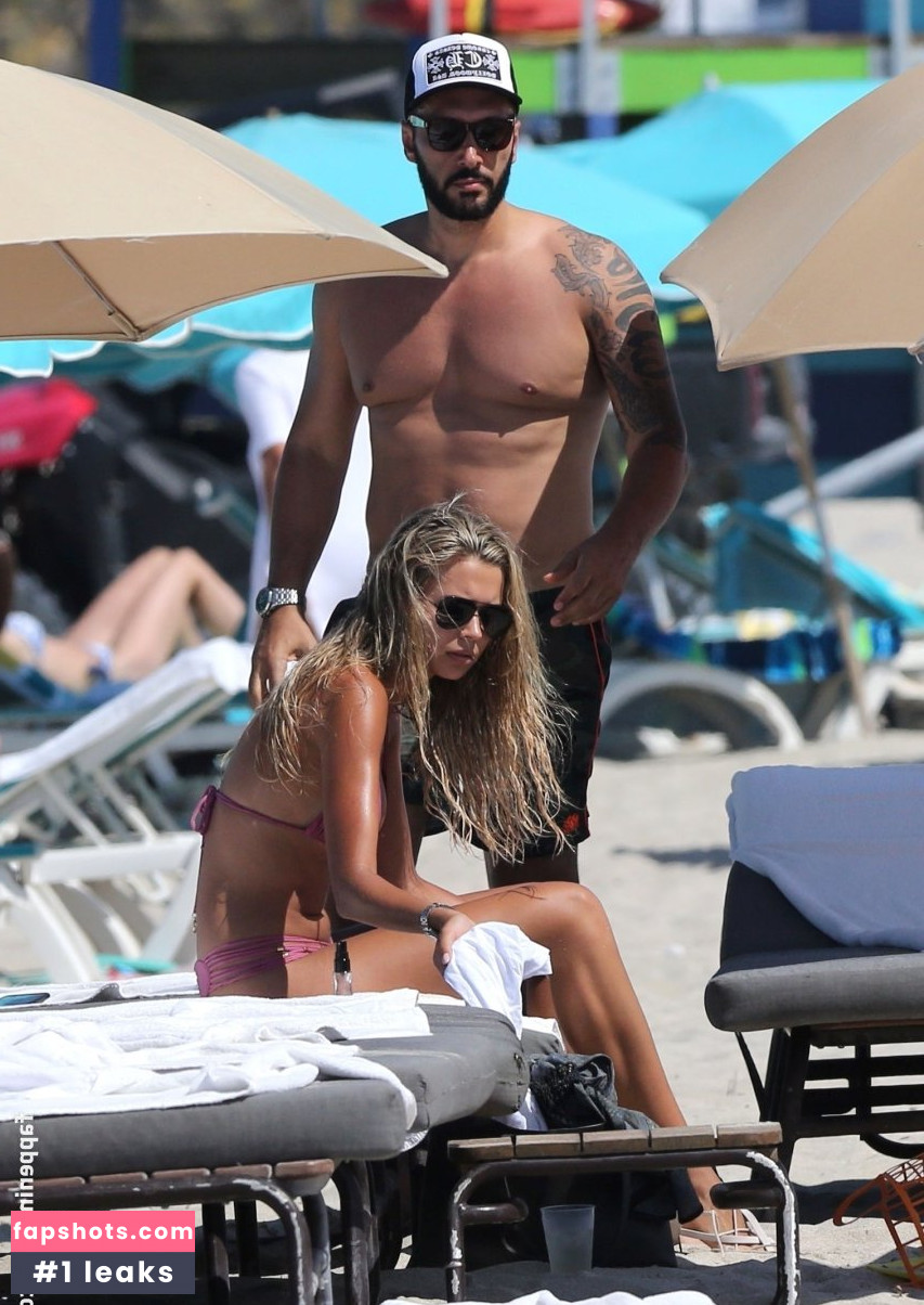 Sandra Kubicka gallery photo #242