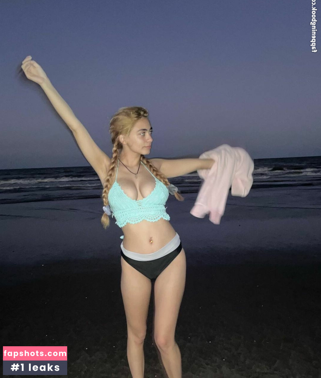 Sandra Sanchez gallery photo #34