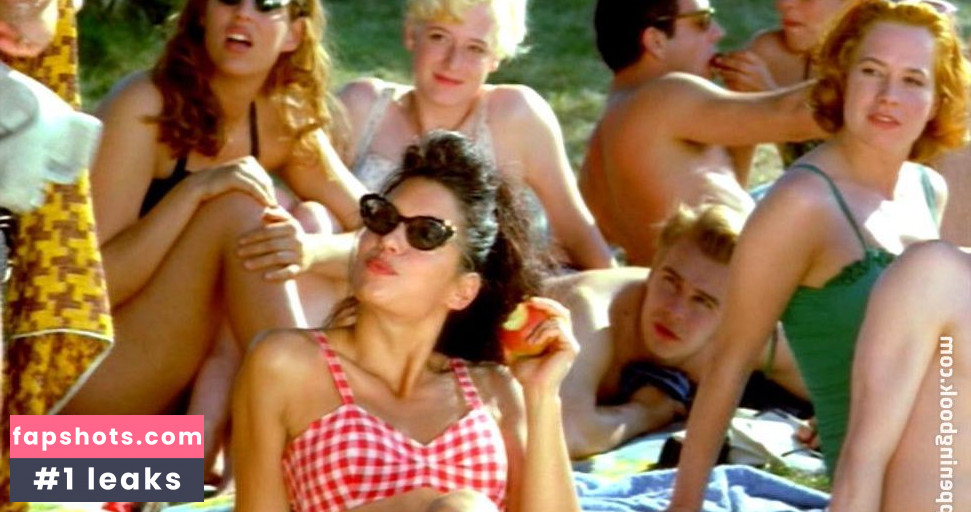 Sandra Speichert gallery photo #17