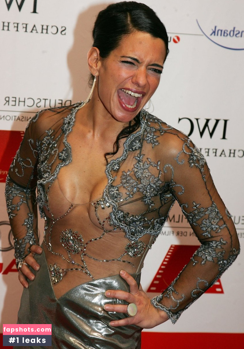 Sandra Speichert gallery photo #30