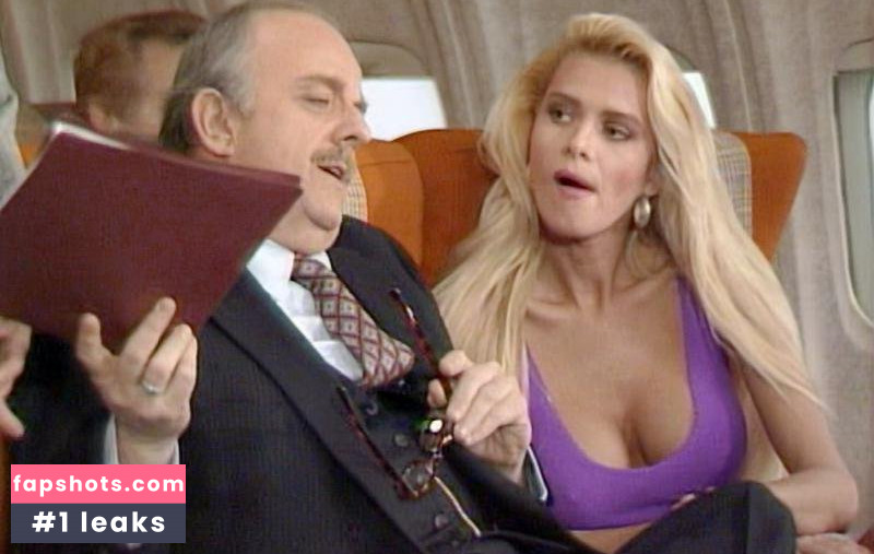 Sandra Wild Nahé úniky fotek pouze od fanoušků #20 - Fapshots