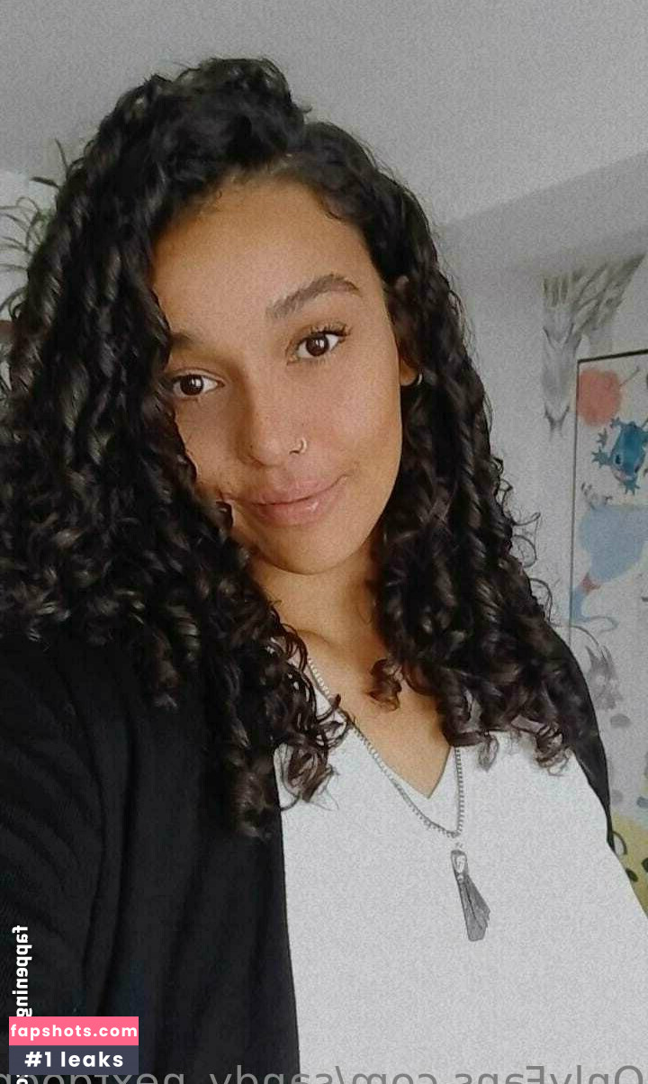 sandy_nextdoor Nude Leaks OnlyFans Photos #14 - LeakJerk