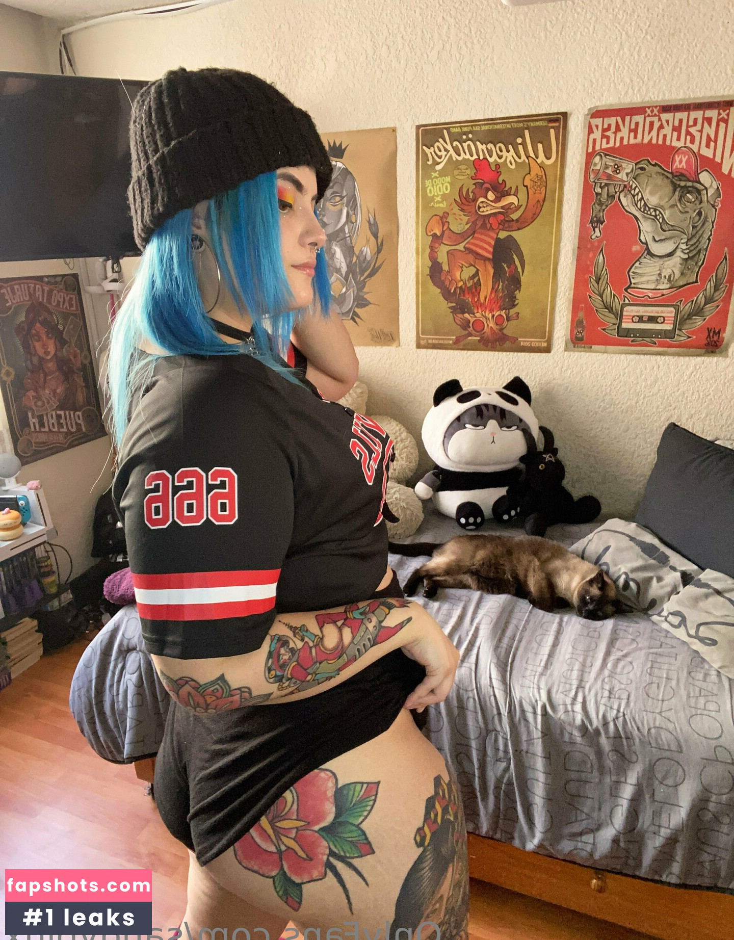 sandyblux gallery photo #7