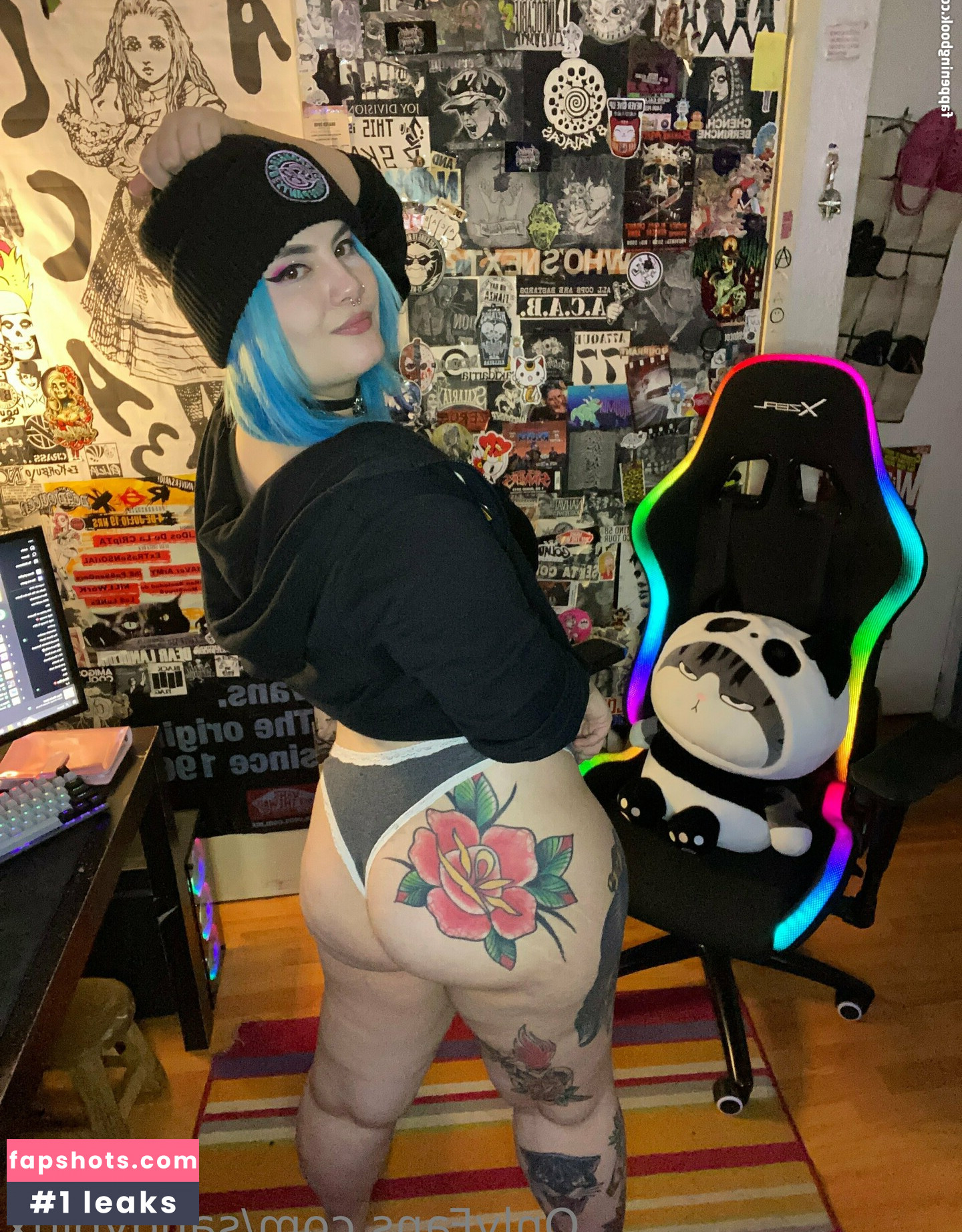 sandyblux gallery photo #10