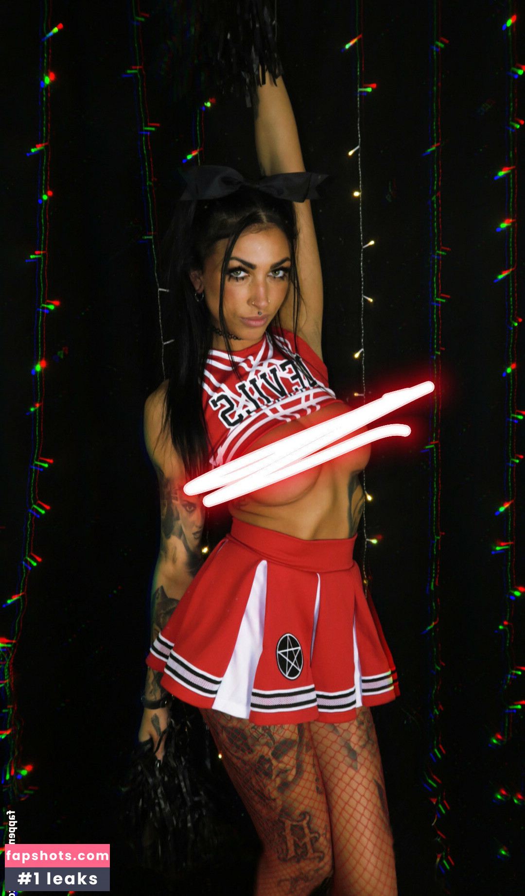 saniamalloryfree nude babe gallery