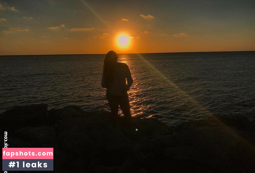 Sanjana gallery photo #13