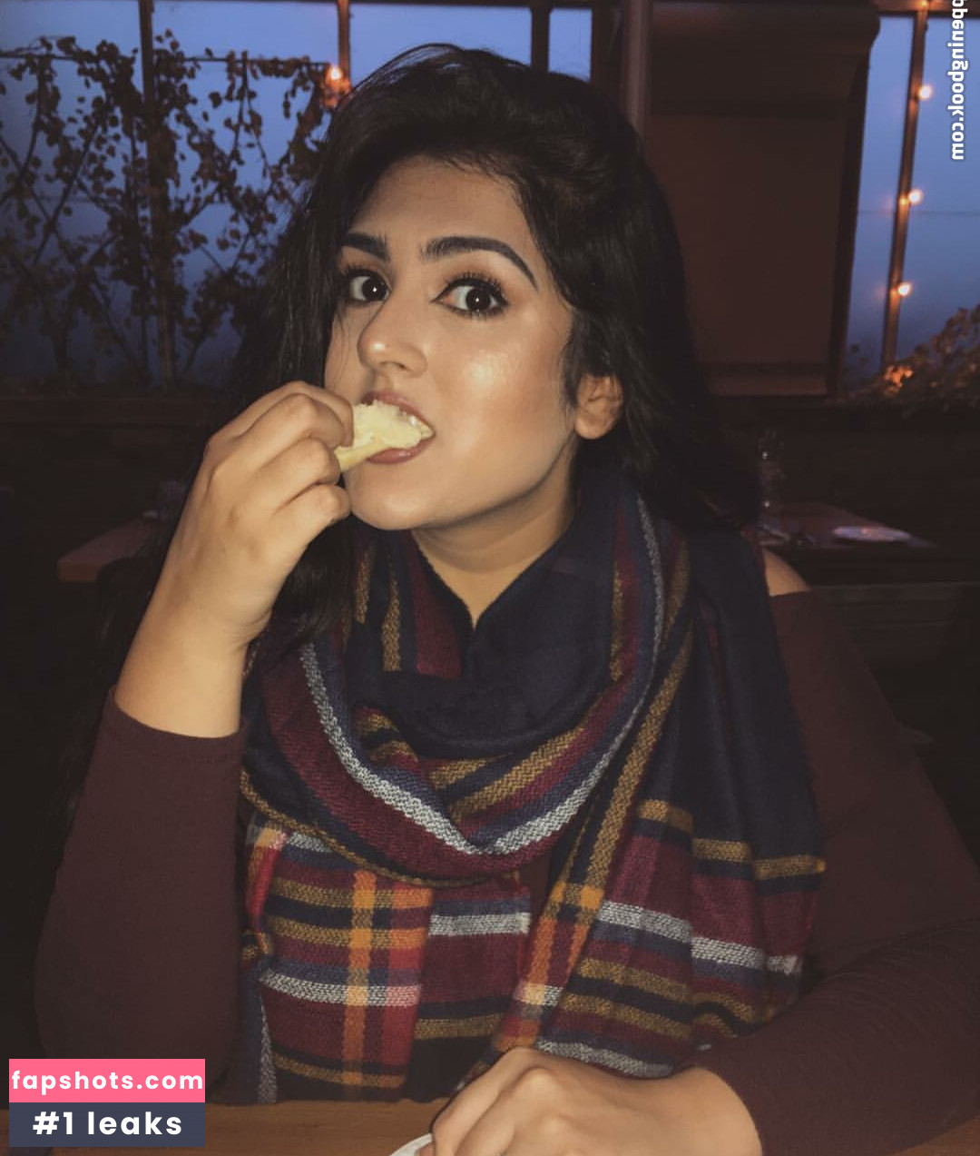 Sanjana gallery photo #31