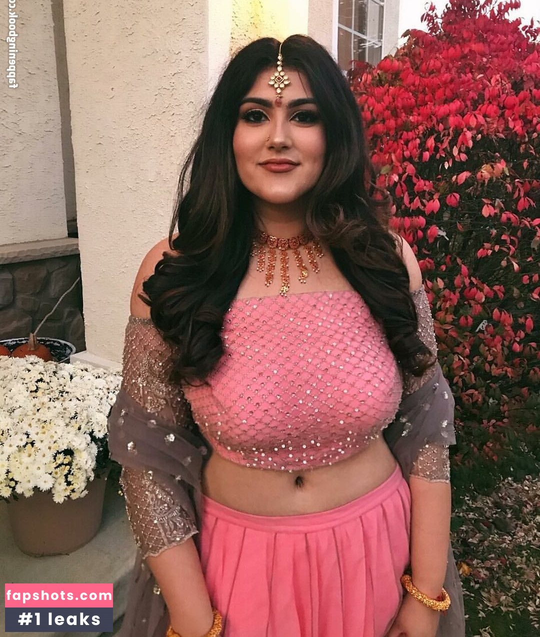 Sanjana gallery photo #49