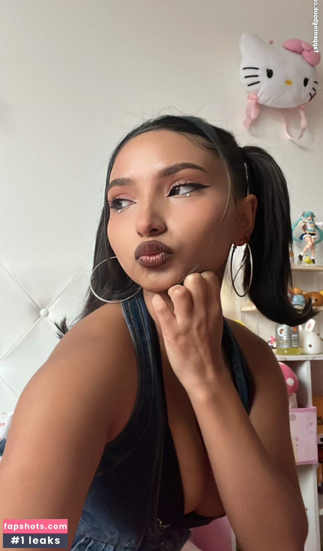 Sanriobug gallery photo #23