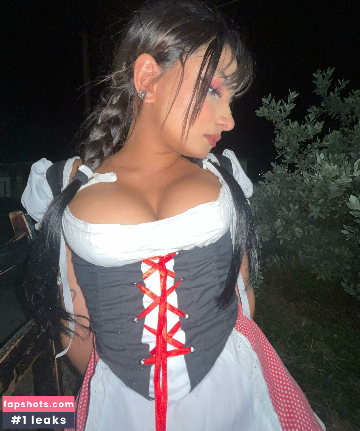 Sanriobug gallery photo #10