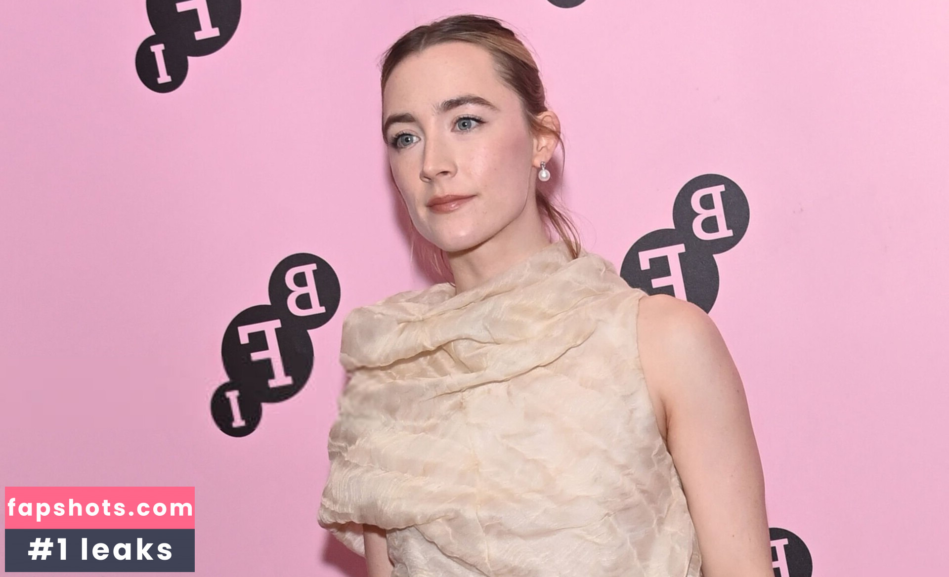 Saoirse Ronan Nahé úniky fotek pouze od fanoušků #19 - Fapshots