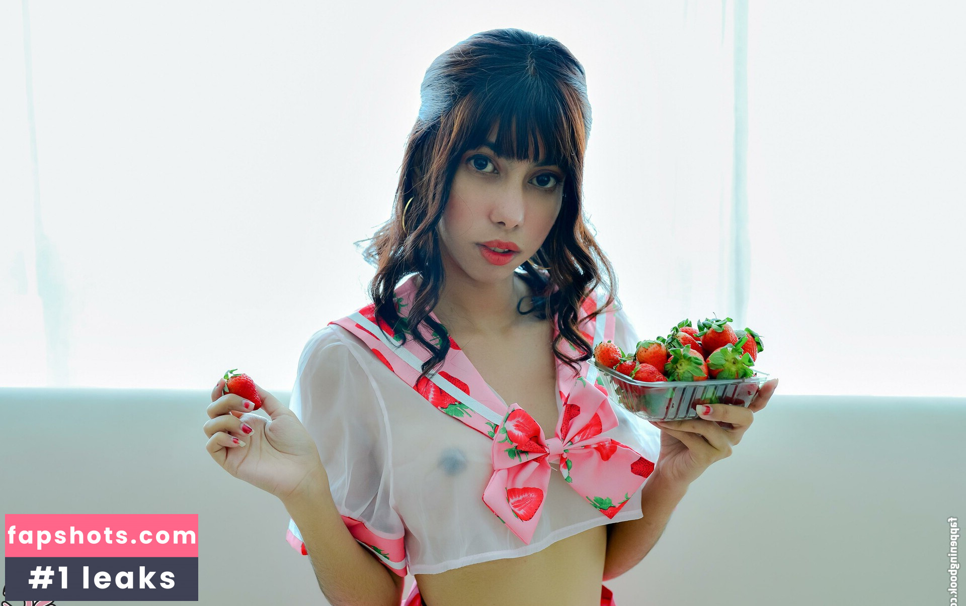 Saori De Lima gallery photo #27