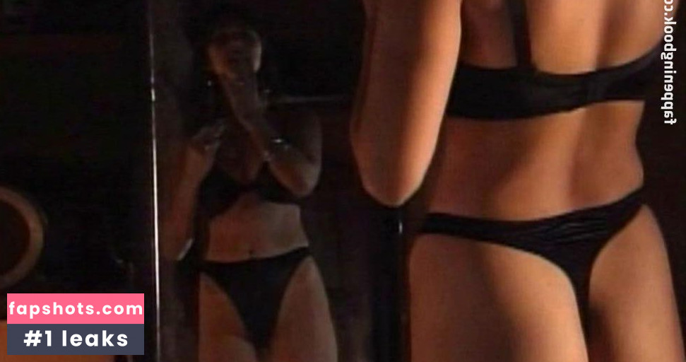 Saori Nanami gallery photo #4