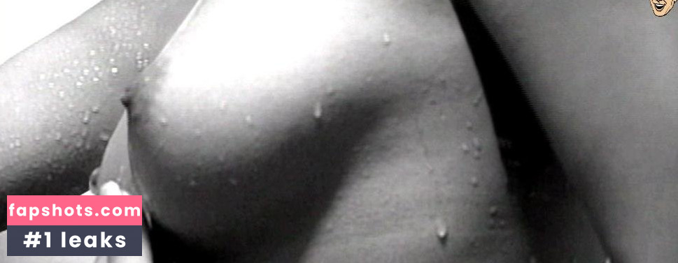 Saori Ono gallery photo #2