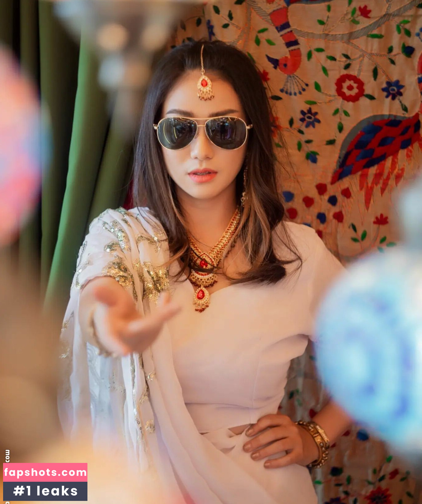 Saowalak Saifak gallery photo #8