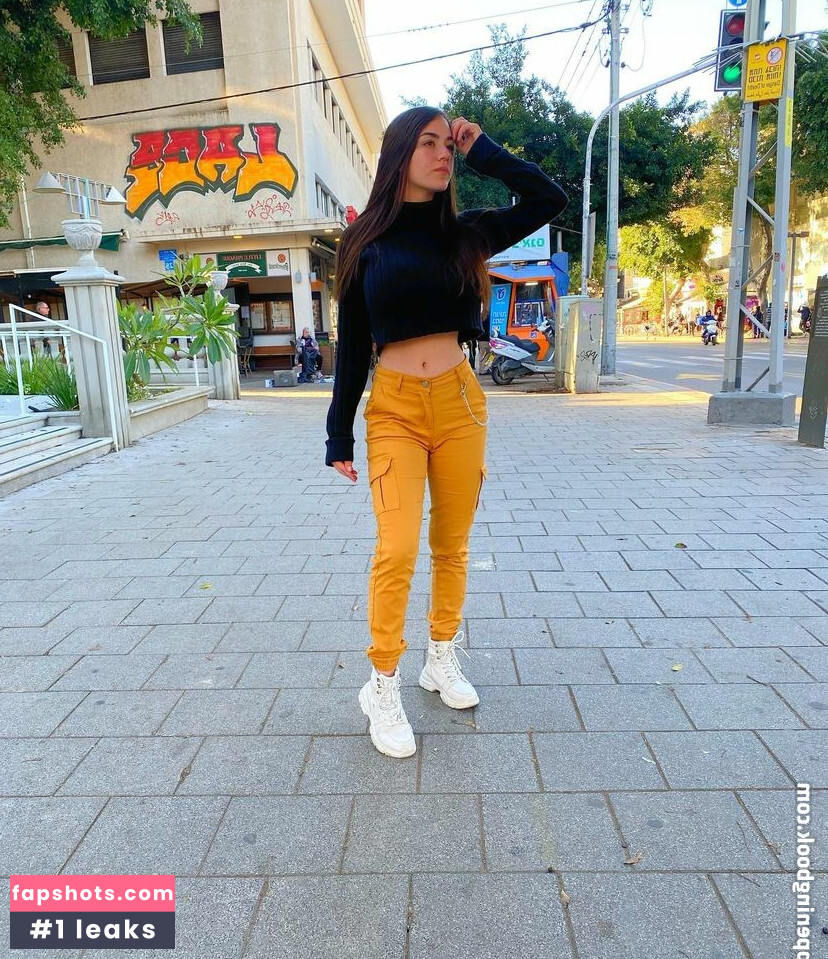 Sara Avni Nude Leaks OnlyFans Photos #33 - LeakJerk