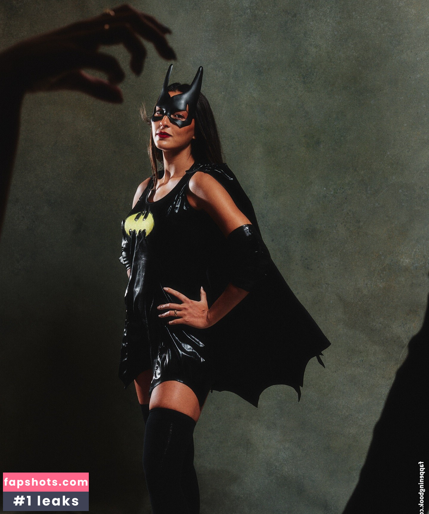 Sara Balzer gallery photo #5