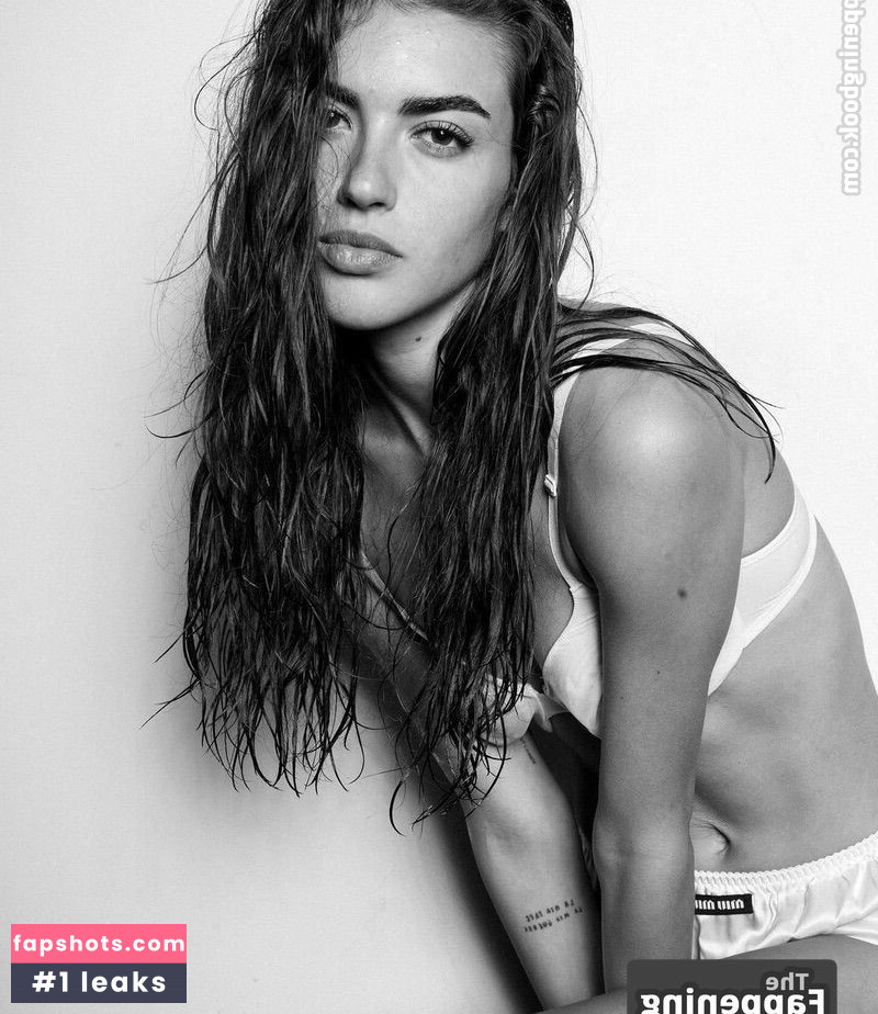 Sara Barbieri gallery photo #18