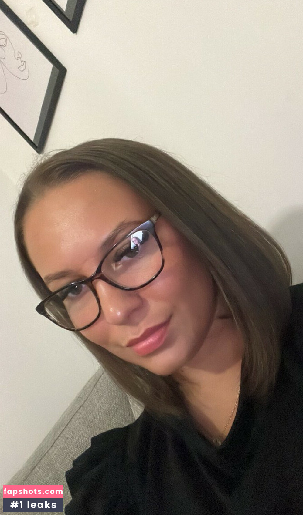 Sara Bennett gallery photo #2