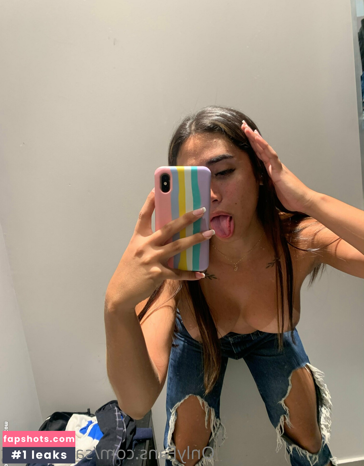 Sara Cano gallery photo #23