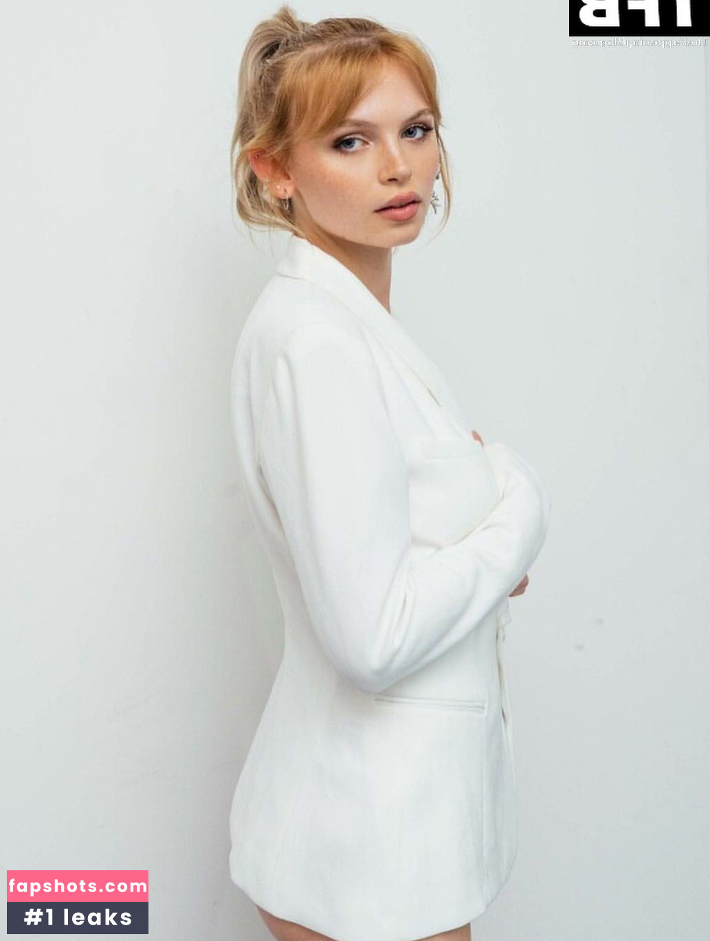 Sara Carstens Filtración Desnuda OnlyFans Foto #2 - Fapshots