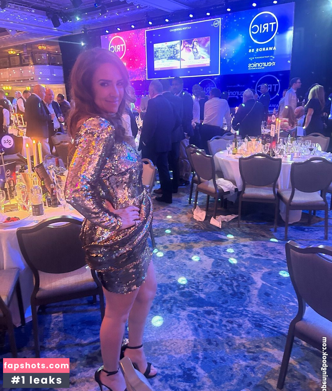 Sara Damergi gallery photo #4