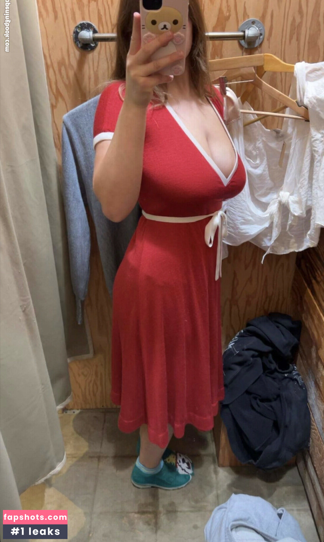 Sara Dobrik gallery photo #10