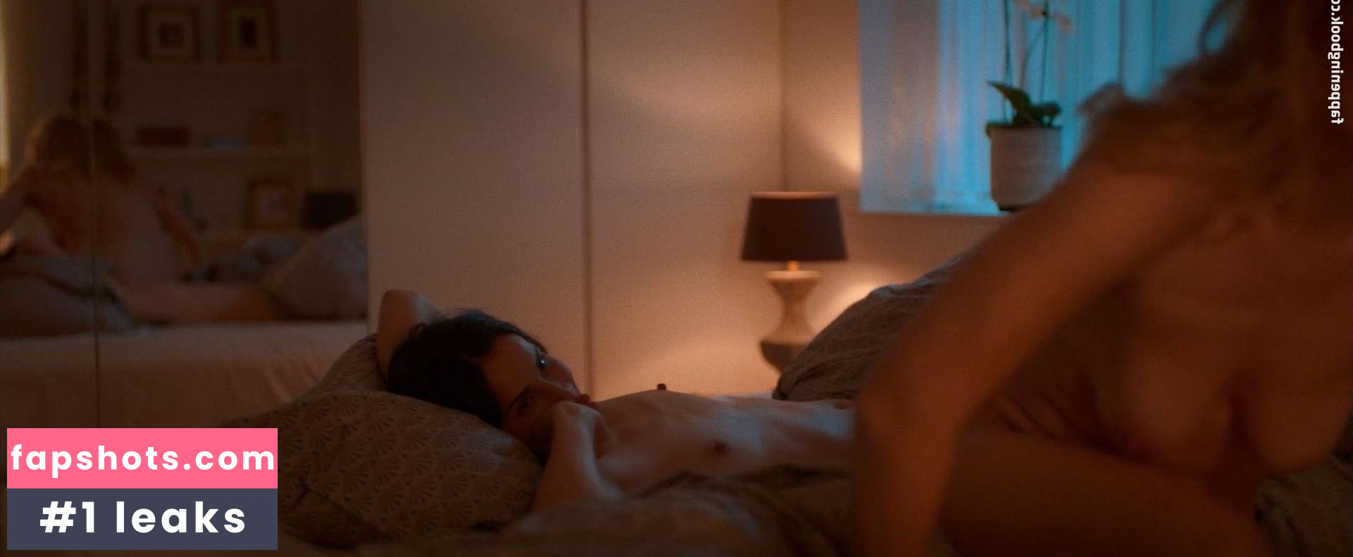 Sara Dögg Ásgeirsdóttir gallery photo #12