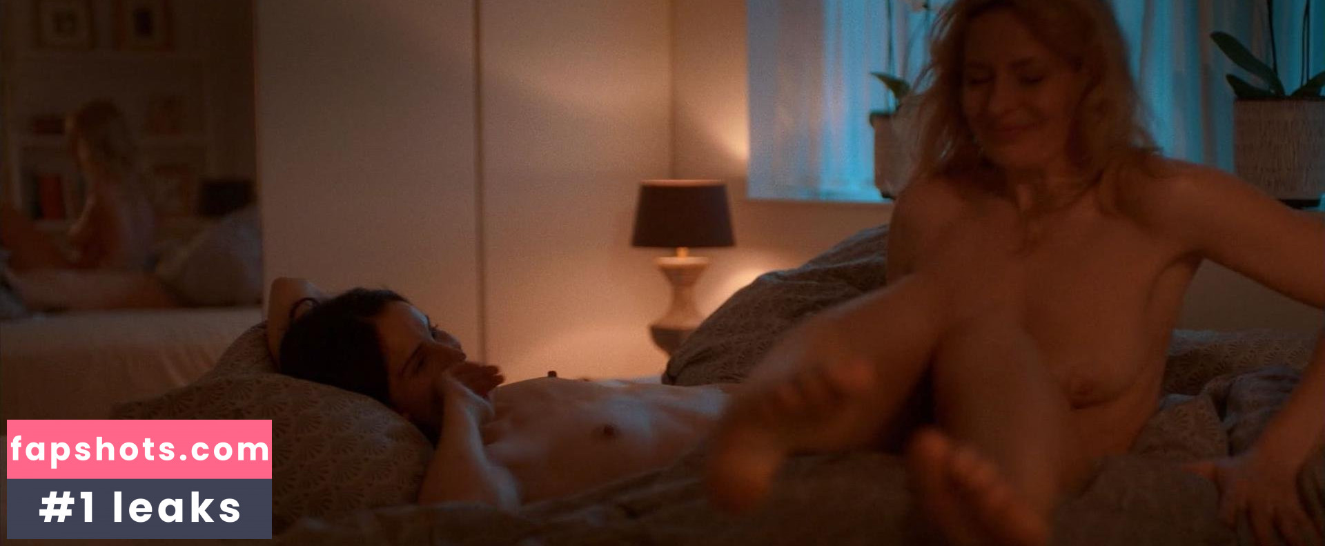 Sara Dögg Ásgeirsdóttir gallery photo #9