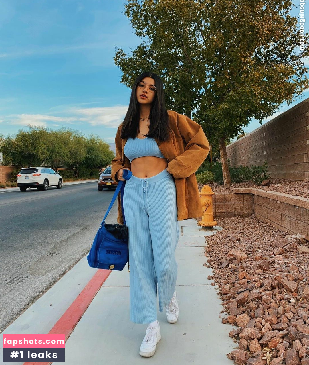 Sara Echeagaray gallery photo #58