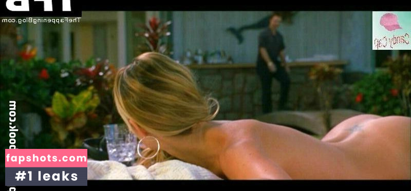 Sara Foster gallery photo #3